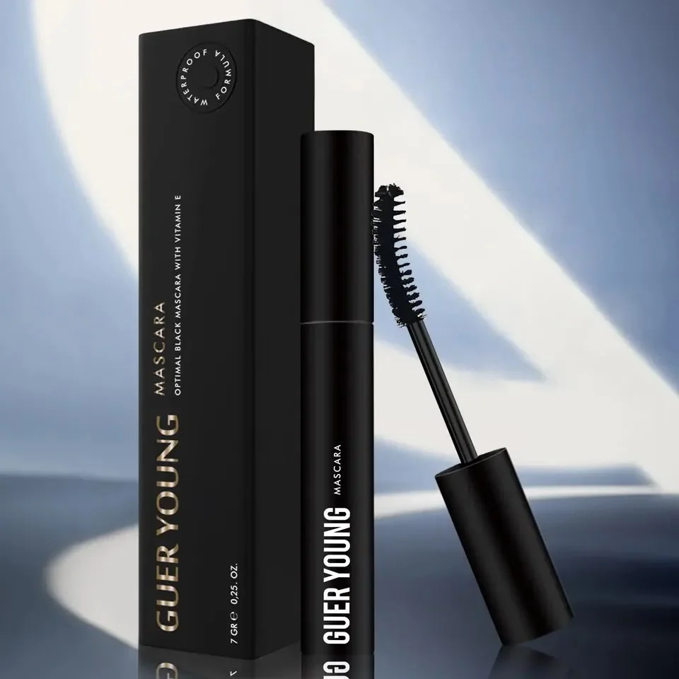 Guer Young – Mascara